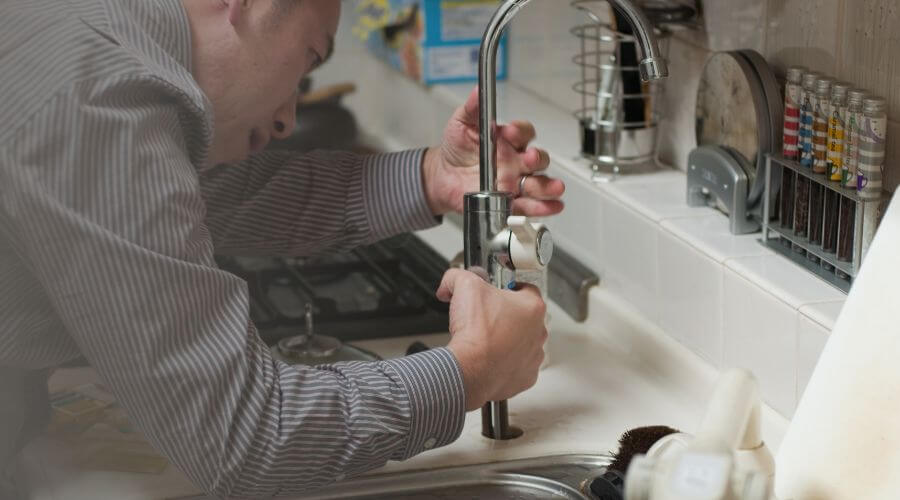 Local water heater installation in Dunnegan, MO